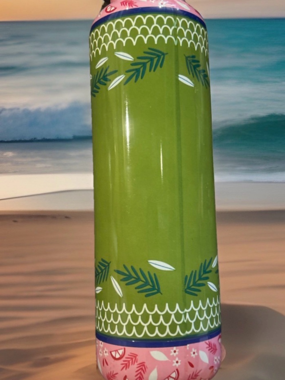Beach Vibes Stainless Water Bottle - Green & Pink 17 Oz brand new - Picture 4 of 4